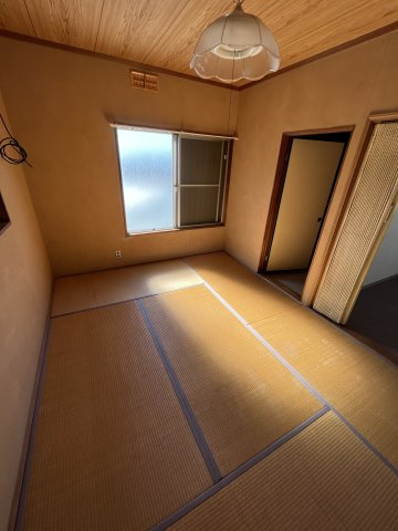 高田町貸家【寝室】