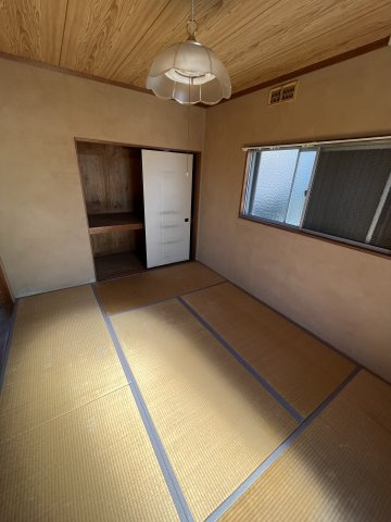 高田町貸家【寝室】