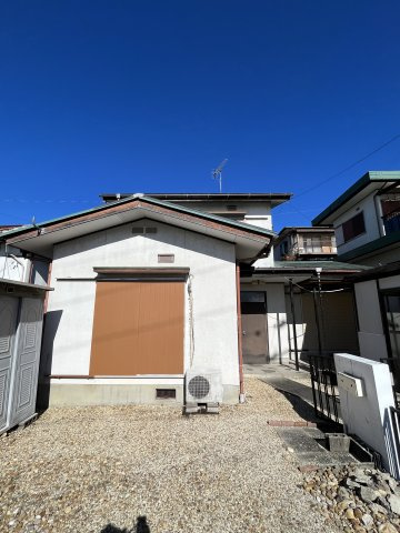 高田町貸家【庭】