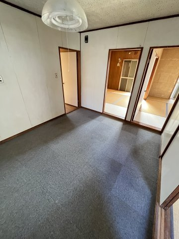 高田町11丁目貸家【内装】