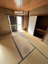 高田町11丁目貸家【寝室】