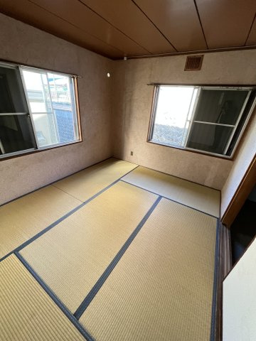 高田町11丁目貸家【子供部屋】