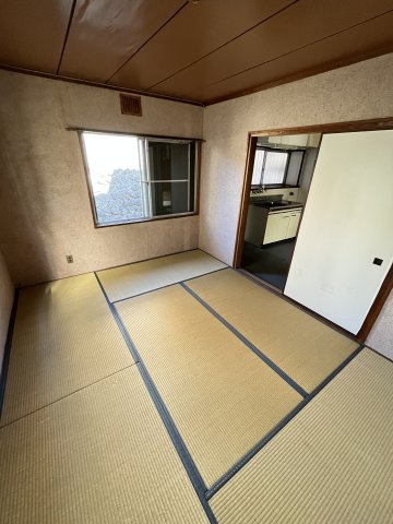 高田町11丁目貸家【子供部屋】