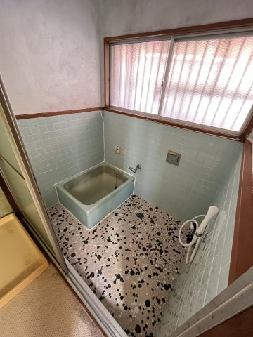 高田町11丁目貸家【浴室】