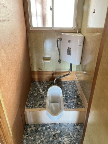 高田町11丁目貸家【トイレ】