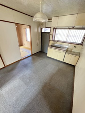 高田町11丁目貸家【内装】