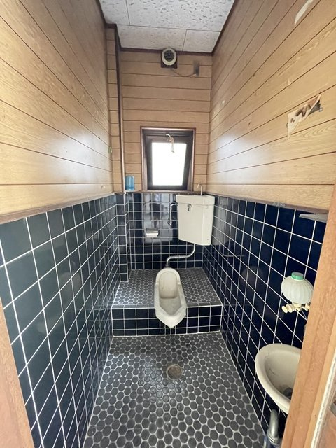 旭ケ丘店舗【トイレ】ﾄｲﾚ