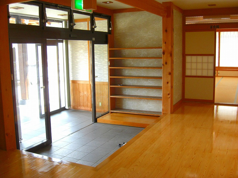 木曽郡木曽町開田高原西野の店舗【その他】玄関