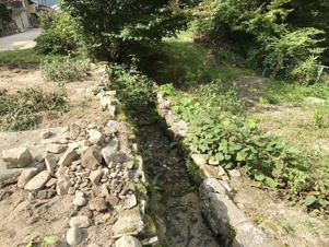 恵那市岩村町の売地【外観】現況写真(水路)