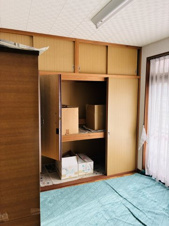白川町河岐  店舗付き住宅【洋室】