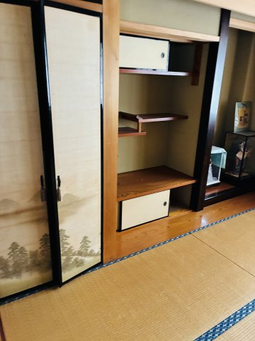 白川町河岐  店舗付き住宅【和室】