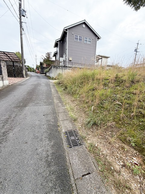 可児市塩の売地【前面道路含む現地写真】