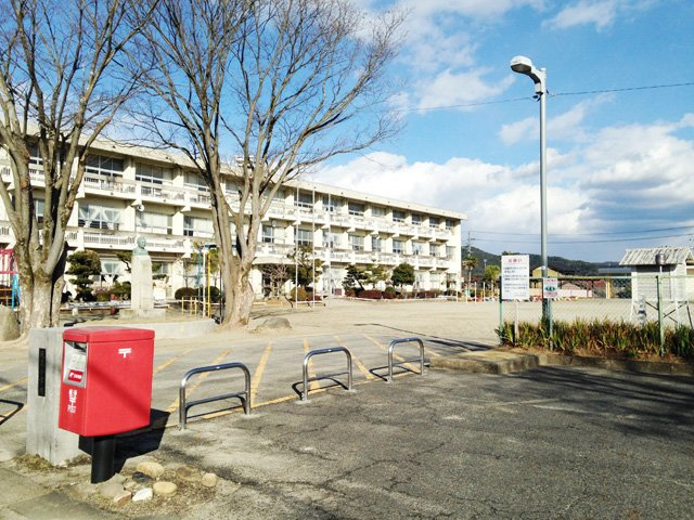 可児郡御嵩町伏見の売地【周辺】伏見小学校（約1.7km）