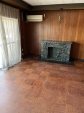 生田町5丁目住宅付倉庫【居間・リビング】