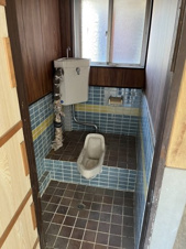 生田町5丁目住宅付倉庫【トイレ】