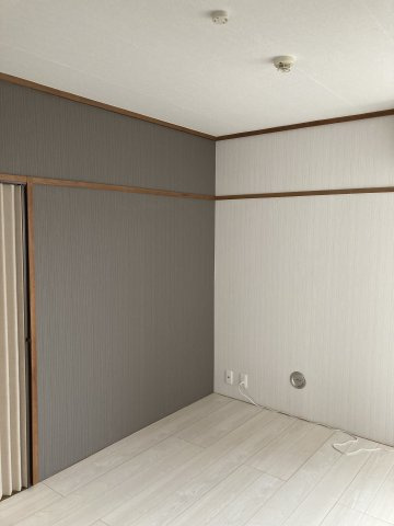 盛岡市鉈屋町のアパート【洋室】
