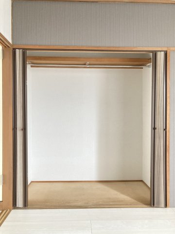 盛岡市鉈屋町のアパート【収納】