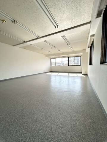 ジュラクビル2階　貸事務所【内装】