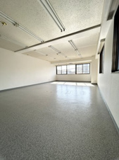 ジュラクビル2階　貸事務所【内装】