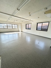 ジュラクビル2階　貸事務所【内装】