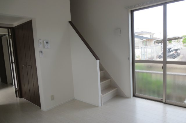 ジェニファー39（山風A棟）【洋室】