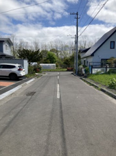 苫小牧市北星町２丁目の売地【前面道路含む現地写真】