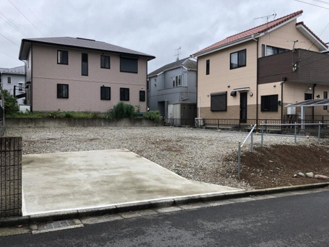 薬師台２丁目駐車場の画像