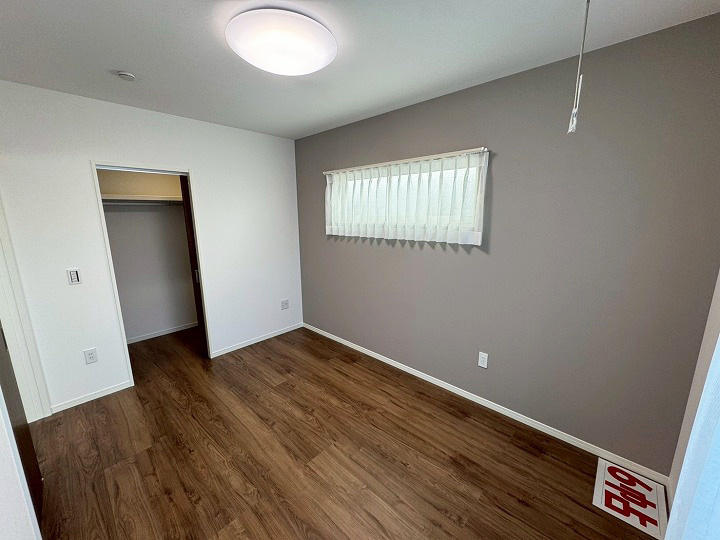 6帖主寝室にはウォークインクローゼットが付いています。