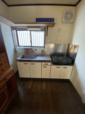 川沼ハイム102【キッチン】ガスコンロ付きです(^_-)-☆