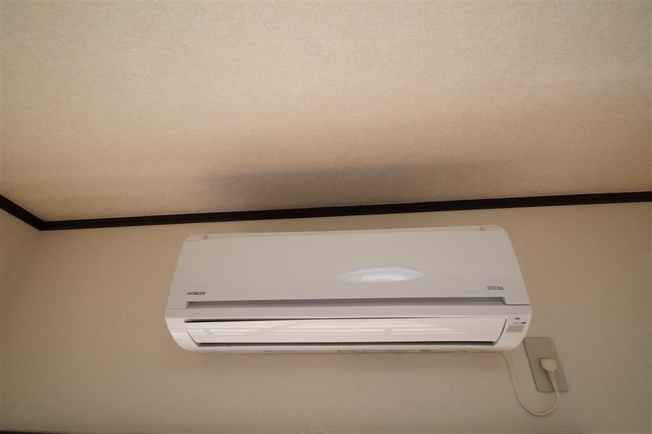 エアコンが付いているので、夏も冬も安心ですよね