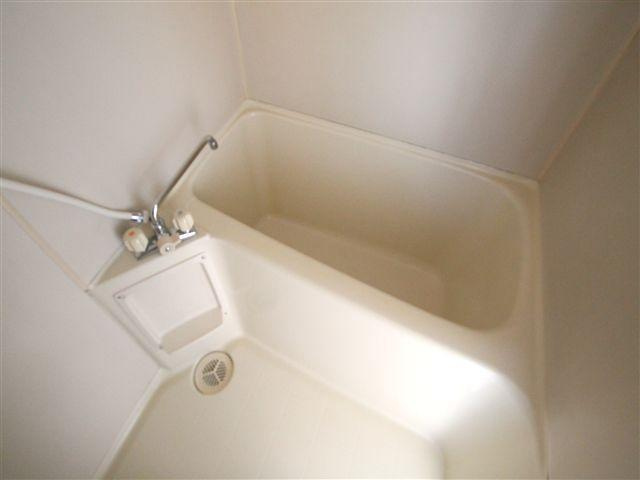 こちらのお風呂でリフレッシュしてください。
