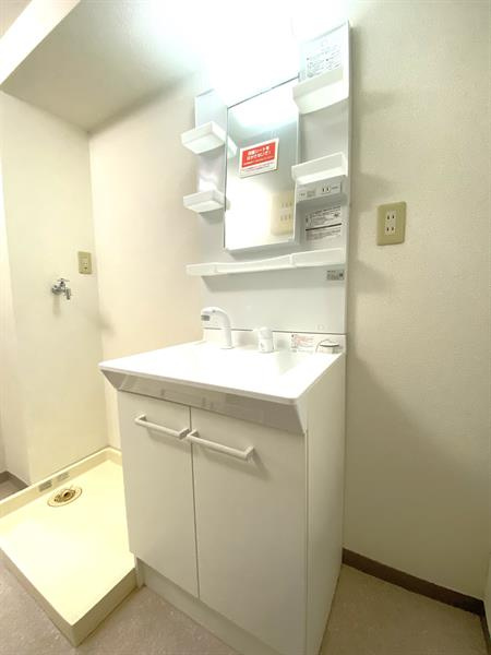 新品の独立洗面台！！！