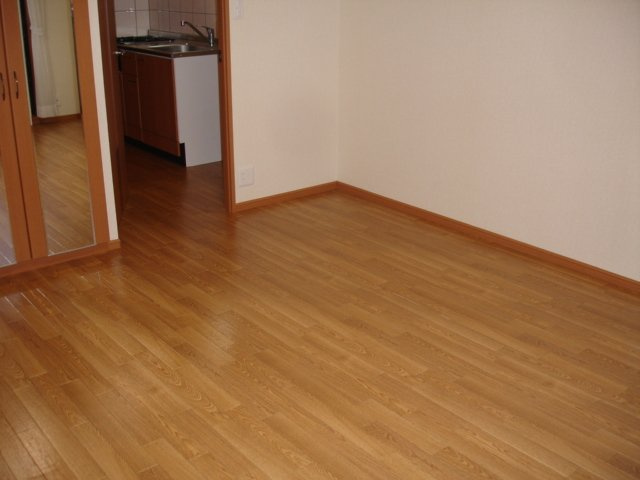 ヴィラ・キューブ【内装】洋室