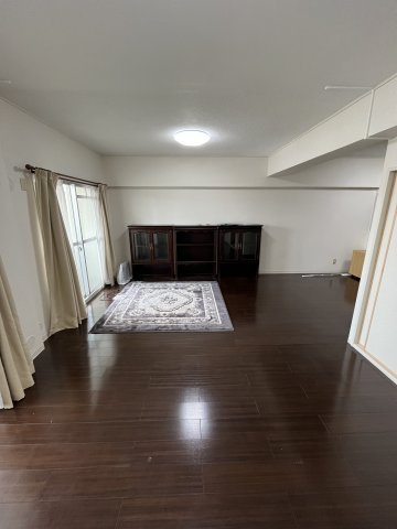 寿ゞやマンション【居間・リビング】