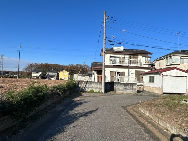 下妻市前河原611-24【前面道路含む現地写真】前面道路含む現地写真です