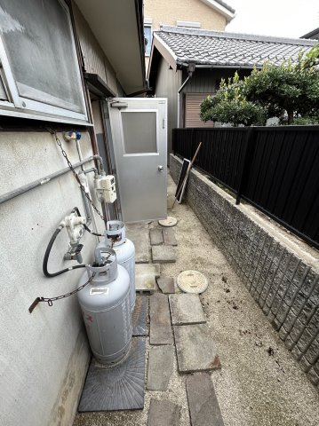 小木３丁目貸家【庭つき】