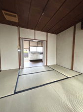 小木３丁目貸家【居間・リビング】