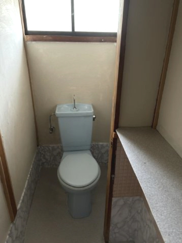 小木３丁目貸家【トイレ】