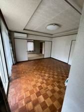 盛岡市松園１丁目の中古一戸建【居間・リビング】