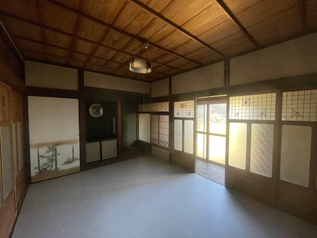 detached 鴨部