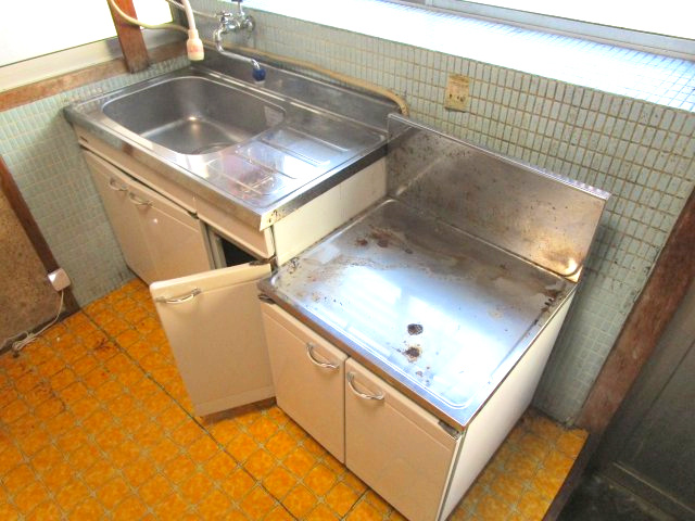 高山市石浦町４丁目の中古一戸建