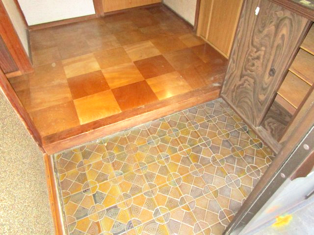 高山市石浦町４丁目の中古一戸建