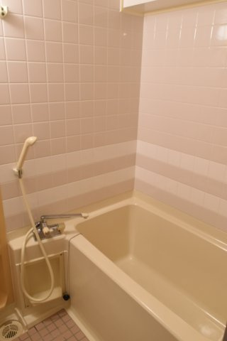 石巻市水押３丁目の中古マンション【浴室】