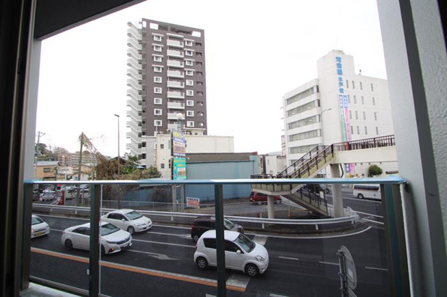 202バルコニーより