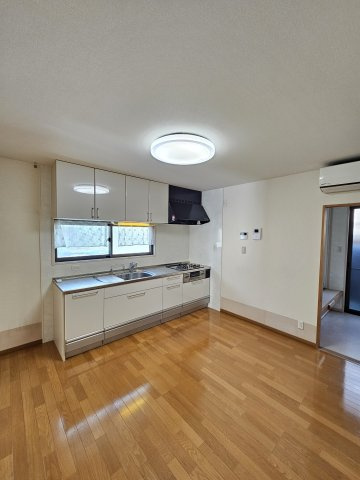 鳥取市行徳２丁目 中古戸建て【キッチン】