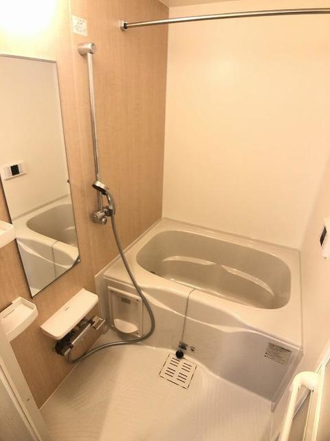 バス