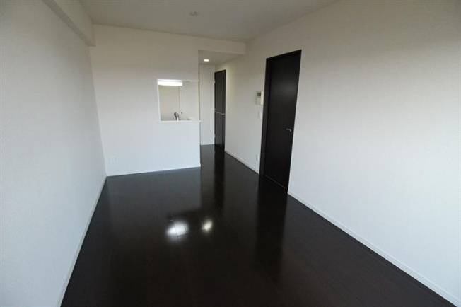 ※間取りが同じ（反転）別のお部屋です　※現況優先