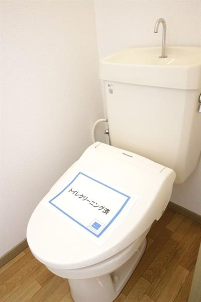 温水洗浄便座付き！