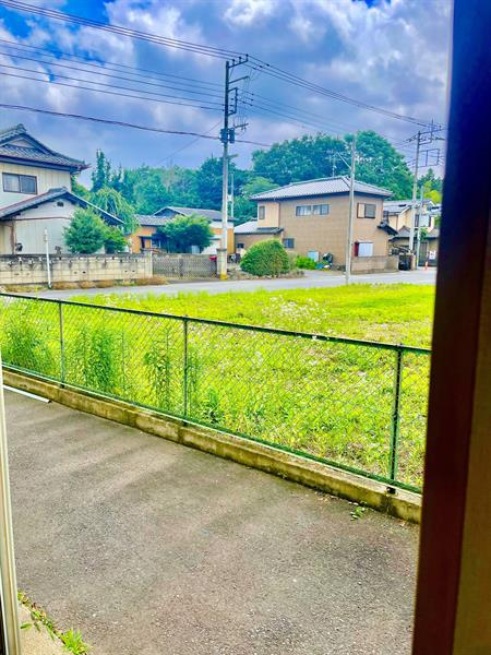 雨戸付きでセキュリティーもアップ★