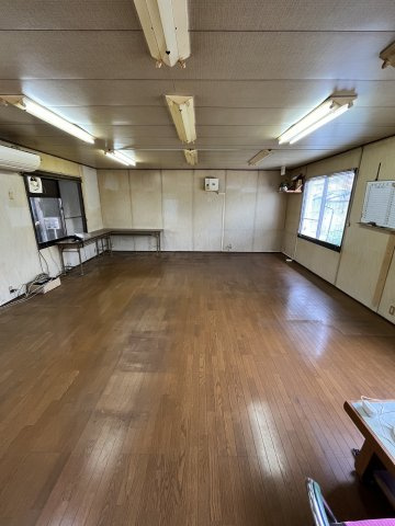 下沢町4丁目事務所【居間・リビング】